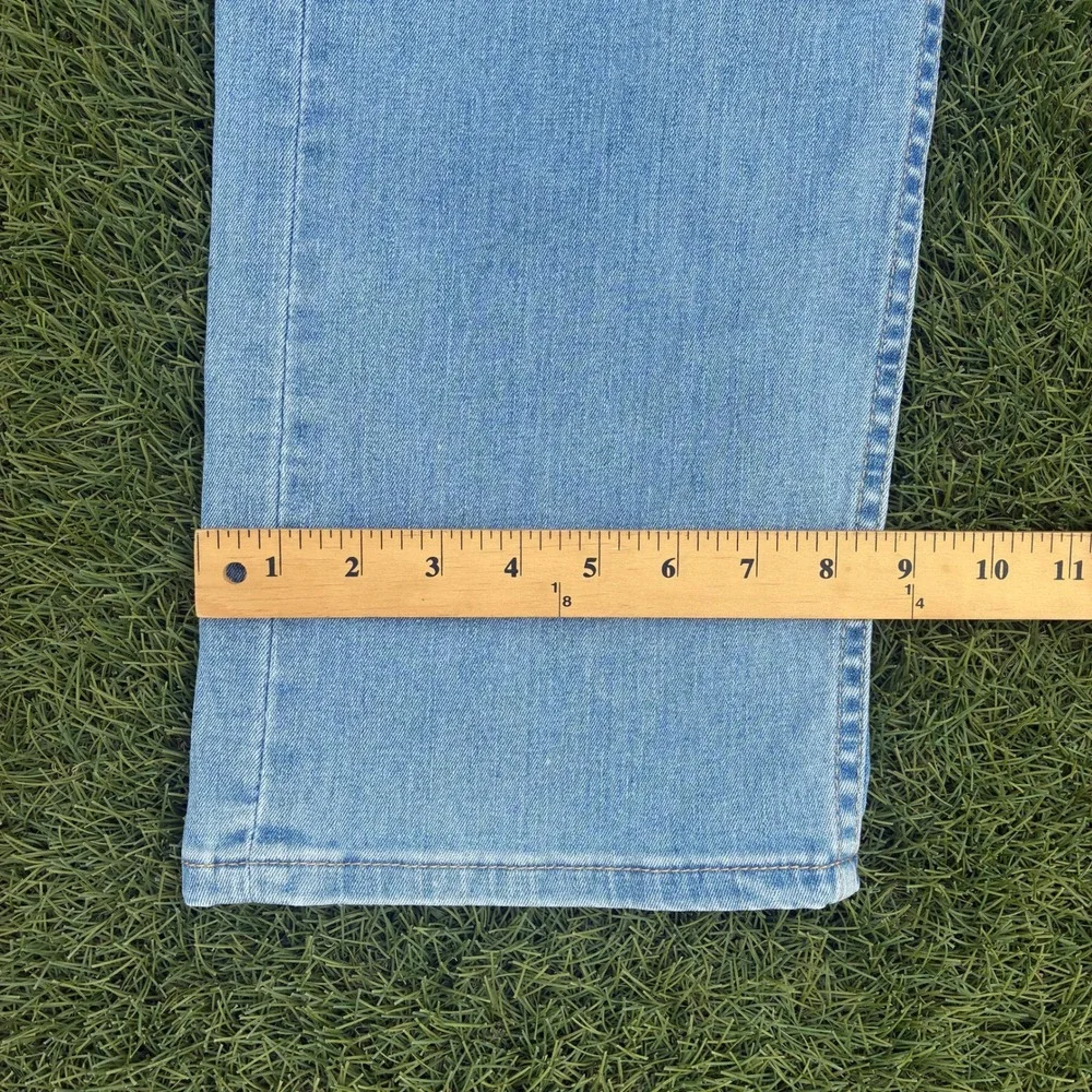 Levis 505 Mens 38x31 Regular Fit Straight Leg Light Wash Blue Stretch Jeans